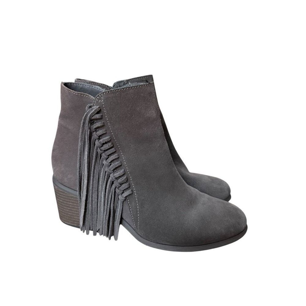 Kenneth Cole Reaction Rotini Fringe Booties gray suede fringe detail size 7